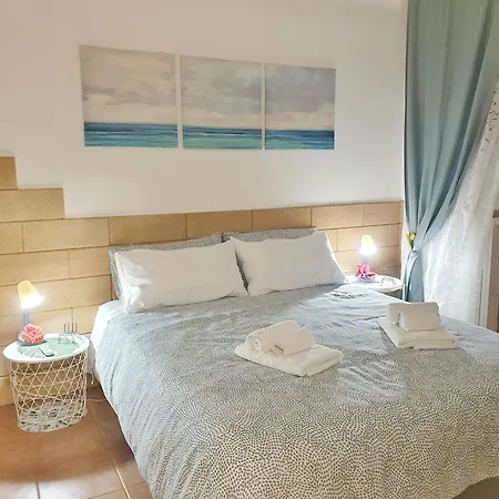 La Dimora Di Don Vito - Appartamento Confortevole Bari Exterior photo